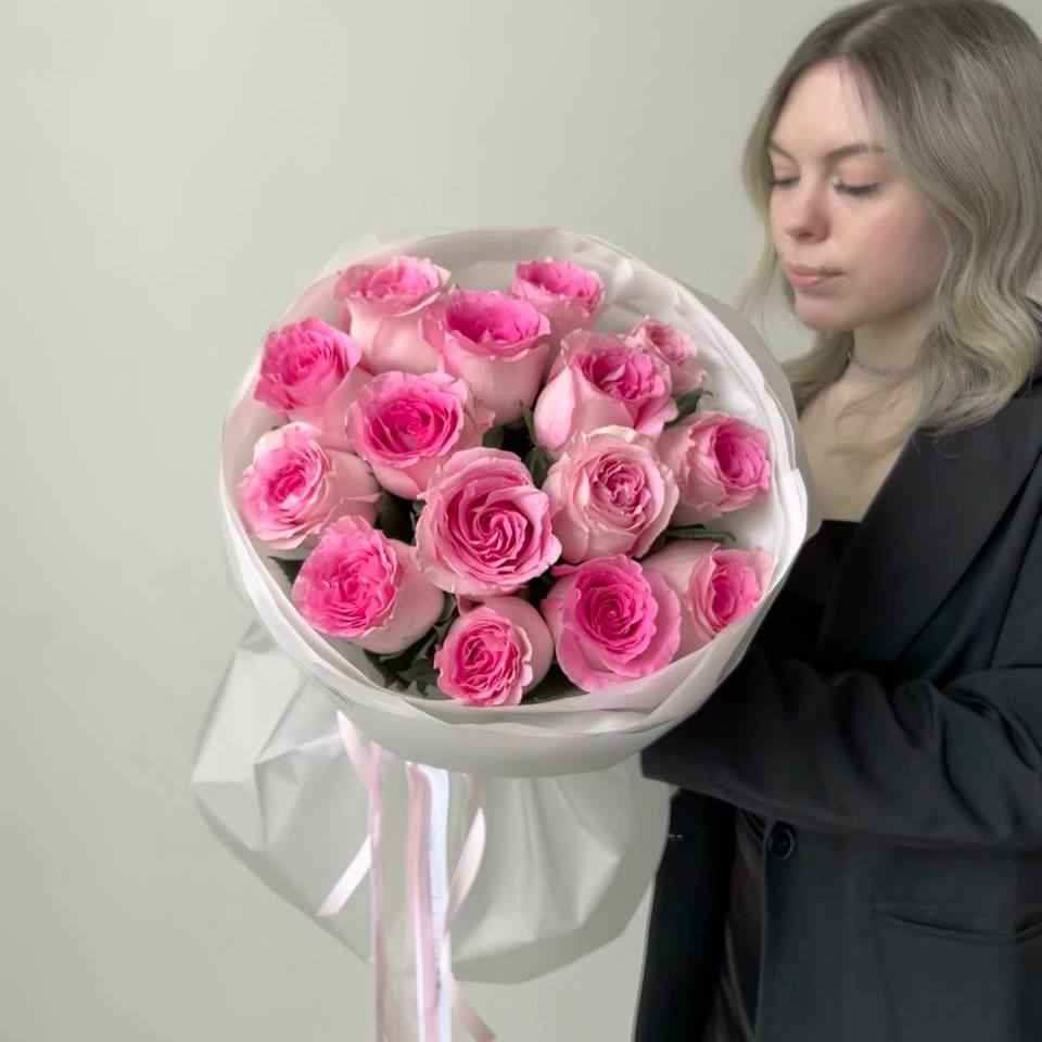 photo_5310057205979614473_y